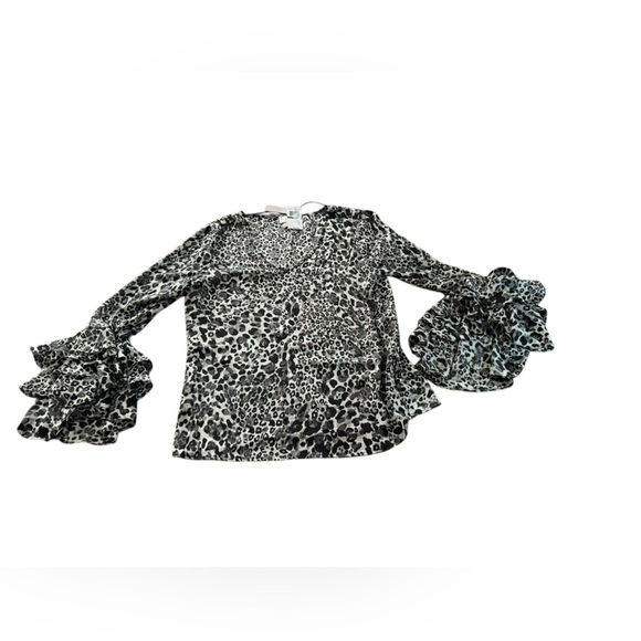 NWT Cupio Ruffle Poet Sleeve Snow Leopard Print Blouse Large - Picture 2 of 6